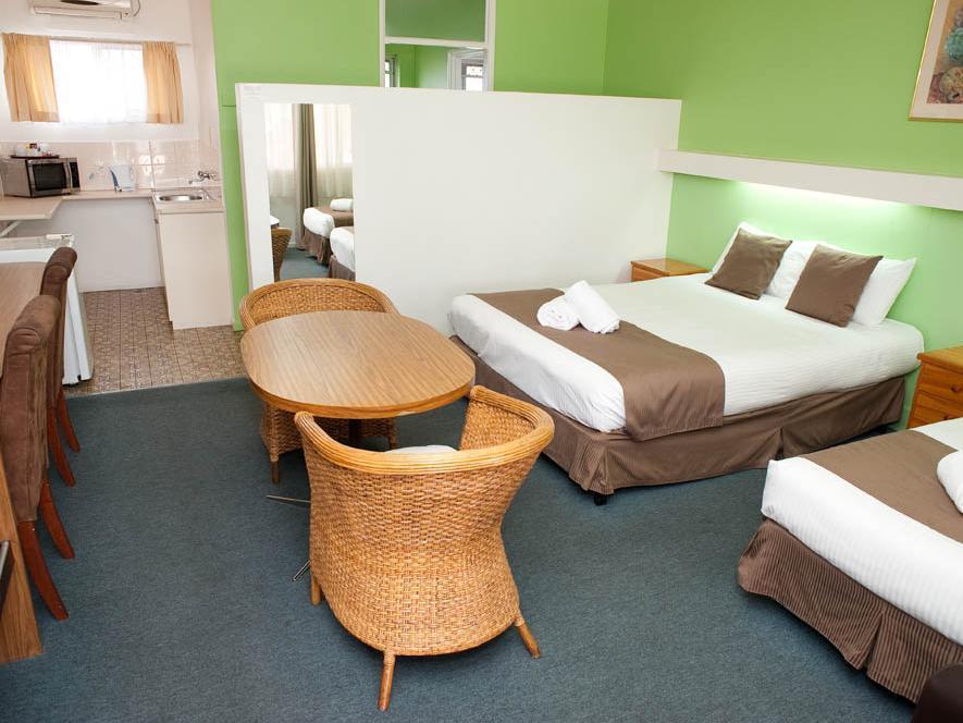 Riviera Motel Bundaberg Buitenkant foto
