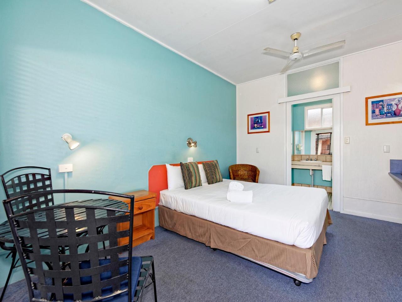 Riviera Motel Bundaberg Buitenkant foto
