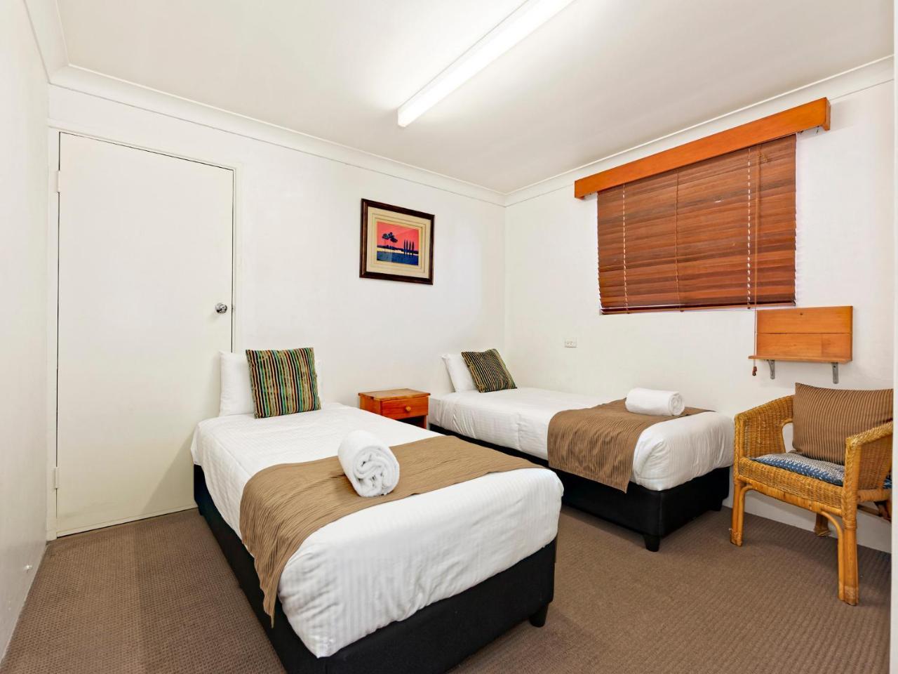 Riviera Motel Bundaberg Buitenkant foto